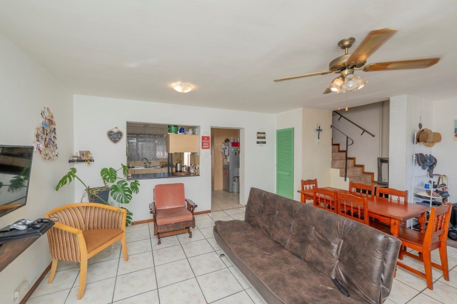 3 Bedroom Property for Sale in Stikland Western Cape